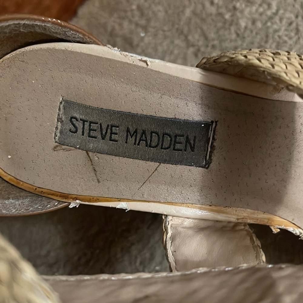 Steve Madden Tan Cream Wedge Sandals Size 9.5 - Picture 9 of 13